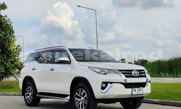 ซื้อ รถมือสอง Toyota Fortuner ขาว รถยนต์ ใน %{เมือง} ใน กรุงเทพมหานคร ซื้อ รถมือสอง Toyota Fortuner ขาว รถยนต์ ใน %{เมือง} ใน กรุงเทพมหานคร
