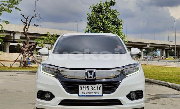 ซื้อ รถมือสอง Honda HR-V ขาว รถยนต์ ใน %{เมือง} ใน กรุงเทพมหานคร ซื้อ รถมือสอง Honda HR-V ขาว รถยนต์ ใน %{เมือง} ใน กรุงเทพมหานคร