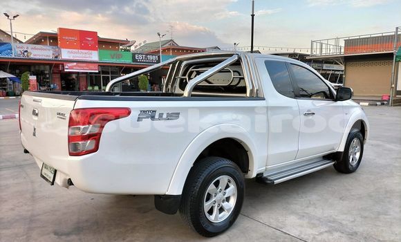 ซื้อ รถมือสอง Mitsubishi Triton ขาว รถยนต์ ใน %{เมือง} ใน กรุงเทพมหานคร ซื้อ รถมือสอง Mitsubishi Triton ขาว รถยนต์ ใน %{เมือง} ใน กรุงเทพมหานคร