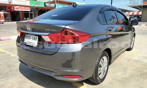 ซื้อ รถมือสอง Honda City สีดำ รถยนต์ ใน %{เมือง} ใน กรุงเทพมหานคร ซื้อ รถมือสอง Honda City สีดำ รถยนต์ ใน %{เมือง} ใน กรุงเทพมหานคร