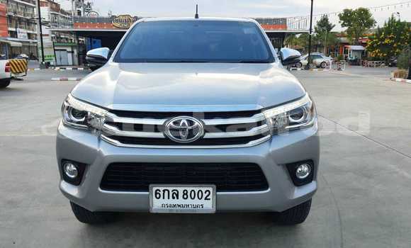 Buy Used Toyota Hiluxe Revo Silver Car in Bangkok in Bangkok