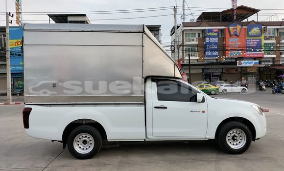 ซื้อ รถมือสอง Isuzu D-Max ขาว รถยนต์ ใน %{เมือง} ใน กรุงเทพมหานคร ซื้อ รถมือสอง Isuzu D-Max ขาว รถยนต์ ใน %{เมือง} ใน กรุงเทพมหานคร