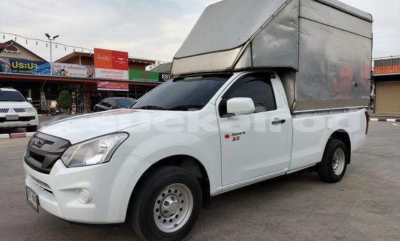 ซื้อ รถมือสอง Isuzu D-Max ขาว รถยนต์ ใน %{เมือง} ใน กรุงเทพมหานคร ซื้อ รถมือสอง Isuzu D-Max ขาว รถยนต์ ใน %{เมือง} ใน กรุงเทพมหานคร