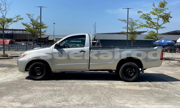 Buy Used Toyota Hiluxe VIGO Other Car in Bangkok in Bangkok Buy Used Toyota Hiluxe VIGO Other Car in Bangkok in Bangkok