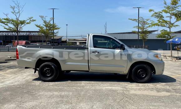 Buy Used Toyota Hiluxe VIGO Other Car in Bangkok in Bangkok Buy Used Toyota Hiluxe VIGO Other Car in Bangkok in Bangkok