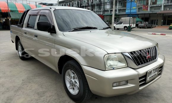 ซื้อ รถมือสอง Mitsubishi Strada เงิน รถยนต์ ใน %{เมือง} ใน กรุงเทพมหานคร ซื้อ รถมือสอง Mitsubishi Strada เงิน รถยนต์ ใน %{เมือง} ใน กรุงเทพมหานคร