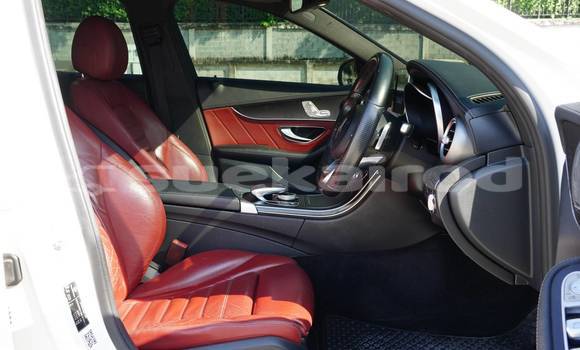 ซื้อ รถมือสอง Mercedes-Benz C-Classe ขาว รถยนต์ ใน %{เมือง} ใน กรุงเทพมหานคร ซื้อ รถมือสอง Mercedes-Benz C-Classe ขาว รถยนต์ ใน %{เมือง} ใน กรุงเทพมหานคร