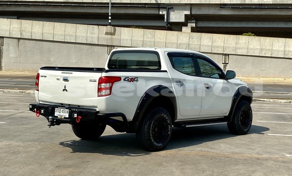 Buy Used Mitsubishi Triton White Car in Bangkok in Bangkok Buy Used Mitsubishi Triton White Car in Bangkok in Bangkok