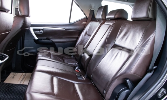 ซื้อ รถมือสอง Toyota Fortuner สีดำ รถยนต์ ใน %{เมือง} ใน กรุงเทพมหานคร ซื้อ รถมือสอง Toyota Fortuner สีดำ รถยนต์ ใน %{เมือง} ใน กรุงเทพมหานคร