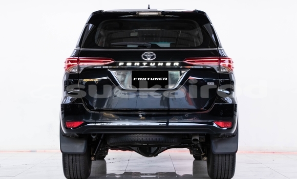 ซื้อ รถมือสอง Toyota Fortuner สีดำ รถยนต์ ใน %{เมือง} ใน กรุงเทพมหานคร ซื้อ รถมือสอง Toyota Fortuner สีดำ รถยนต์ ใน %{เมือง} ใน กรุงเทพมหานคร