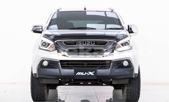 ซื้อ รถมือสอง Isuzu MU-X ขาว รถยนต์ ใน %{เมือง} ใน กรุงเทพมหานคร ซื้อ รถมือสอง Isuzu MU-X ขาว รถยนต์ ใน %{เมือง} ใน กรุงเทพมหานคร