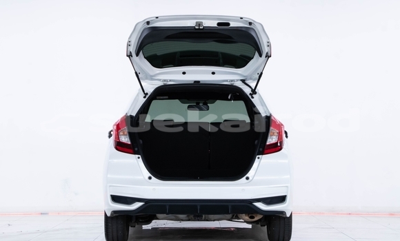 ซื้อ รถมือสอง Honda Jazz ขาว รถยนต์ ใน %{เมือง} ใน กรุงเทพมหานคร ซื้อ รถมือสอง Honda Jazz ขาว รถยนต์ ใน %{เมือง} ใน กรุงเทพมหานคร