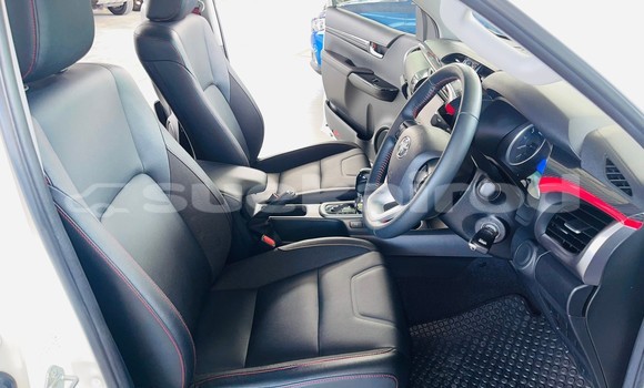 Buy Used Toyota Hiluxe Revo White Car in Bangkok in Bangkok Buy Used Toyota Hiluxe Revo White Car in Bangkok in Bangkok