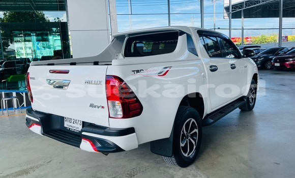 Buy Used Toyota Hiluxe Revo White Car in Bangkok in Bangkok Buy Used Toyota Hiluxe Revo White Car in Bangkok in Bangkok