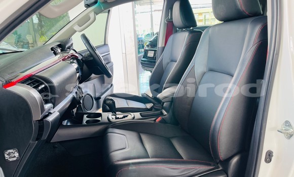 Buy Used Toyota Hiluxe Revo White Car in Bangkok in Bangkok Buy Used Toyota Hiluxe Revo White Car in Bangkok in Bangkok