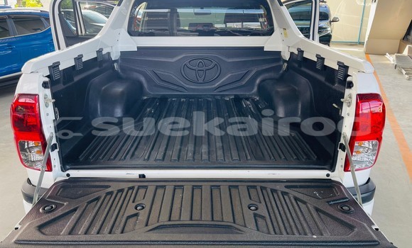 Buy Used Toyota Hiluxe Revo White Car in Bangkok in Bangkok Buy Used Toyota Hiluxe Revo White Car in Bangkok in Bangkok