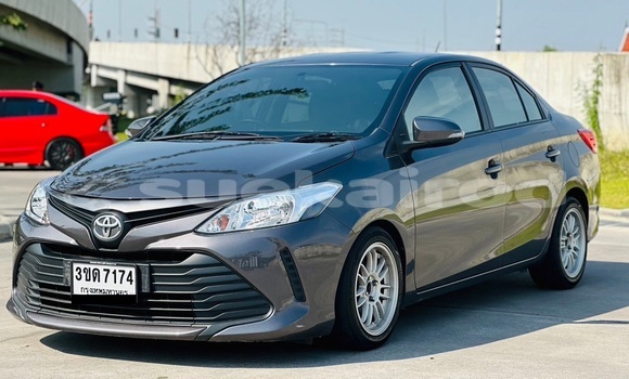ซื้อ รถมือสอง Toyota Vios อื่น ๆ รถยนต์ ใน %{เมือง} ใน กรุงเทพมหานคร