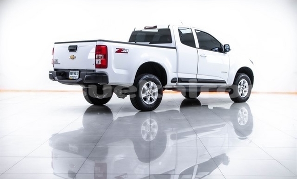 ซื้อ รถมือสอง Chevrolet Corolado ขาว รถยนต์ ใน %{เมือง} ใน กรุงเทพมหานคร ซื้อ รถมือสอง Chevrolet Corolado ขาว รถยนต์ ใน %{เมือง} ใน กรุงเทพมหานคร