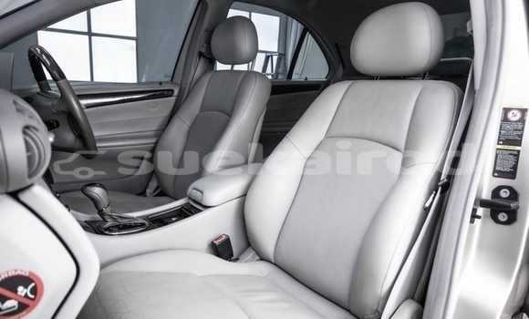 ซื้อ รถมือสอง Mercedes‒Benz C–Class สีน้ำตาล รถยนต์ ใน %{เมือง} ใน กรุงเทพมหานคร ซื้อ รถมือสอง Mercedes‒Benz C–Class สีน้ำตาล รถยนต์ ใน %{เมือง} ใน กรุงเทพมหานคร