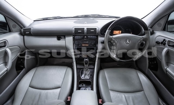 ซื้อ รถมือสอง Mercedes‒Benz C–Class สีน้ำตาล รถยนต์ ใน %{เมือง} ใน กรุงเทพมหานคร ซื้อ รถมือสอง Mercedes‒Benz C–Class สีน้ำตาล รถยนต์ ใน %{เมือง} ใน กรุงเทพมหานคร