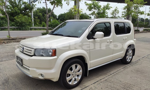 ซื้อ รถมือสอง Honda Crossroad ขาว รถยนต์ ใน %{เมือง} ใน กรุงเทพมหานคร