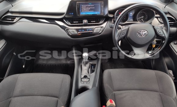 ซื้อ รถมือสอง Toyota C-HR เงิน รถยนต์ ใน %{เมือง} ใน กรุงเทพมหานคร ซื้อ รถมือสอง Toyota C-HR เงิน รถยนต์ ใน %{เมือง} ใน กรุงเทพมหานคร