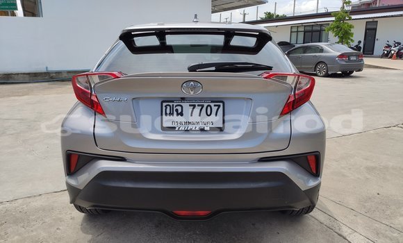 ซื้อ รถมือสอง Toyota C-HR เงิน รถยนต์ ใน %{เมือง} ใน กรุงเทพมหานคร ซื้อ รถมือสอง Toyota C-HR เงิน รถยนต์ ใน %{เมือง} ใน กรุงเทพมหานคร