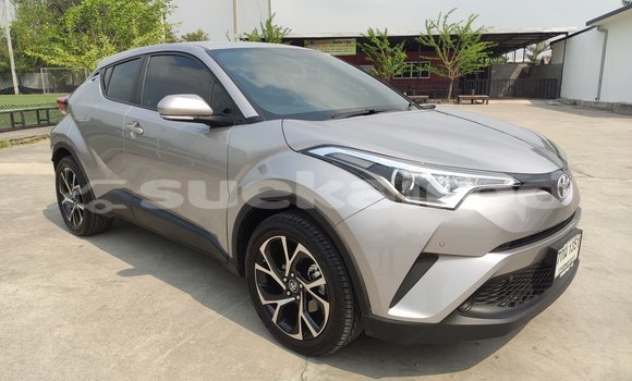 ซื้อ รถมือสอง Toyota C-HR เงิน รถยนต์ ใน %{เมือง} ใน กรุงเทพมหานคร ซื้อ รถมือสอง Toyota C-HR เงิน รถยนต์ ใน %{เมือง} ใน กรุงเทพมหานคร