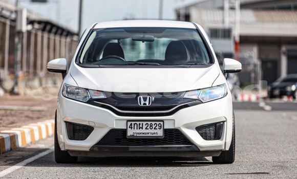 ซื้อ รถมือสอง Honda Jazz ขาว รถยนต์ ใน %{เมือง} ใน กรุงเทพมหานคร ซื้อ รถมือสอง Honda Jazz ขาว รถยนต์ ใน %{เมือง} ใน กรุงเทพมหานคร