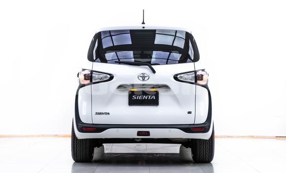 ซื้อ รถมือสอง Toyota Sienta ขาว รถยนต์ ใน %{เมือง} ใน กรุงเทพมหานคร ซื้อ รถมือสอง Toyota Sienta ขาว รถยนต์ ใน %{เมือง} ใน กรุงเทพมหานคร
