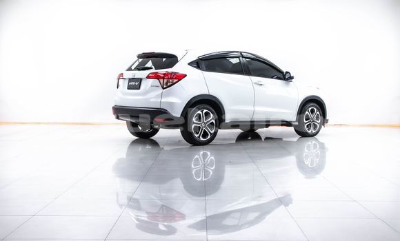ซื้อ รถมือสอง Honda HR-V ขาว รถยนต์ ใน %{เมือง} ใน กรุงเทพมหานคร ซื้อ รถมือสอง Honda HR-V ขาว รถยนต์ ใน %{เมือง} ใน กรุงเทพมหานคร