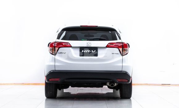 ซื้อ รถมือสอง Honda HR-V ขาว รถยนต์ ใน %{เมือง} ใน กรุงเทพมหานคร ซื้อ รถมือสอง Honda HR-V ขาว รถยนต์ ใน %{เมือง} ใน กรุงเทพมหานคร