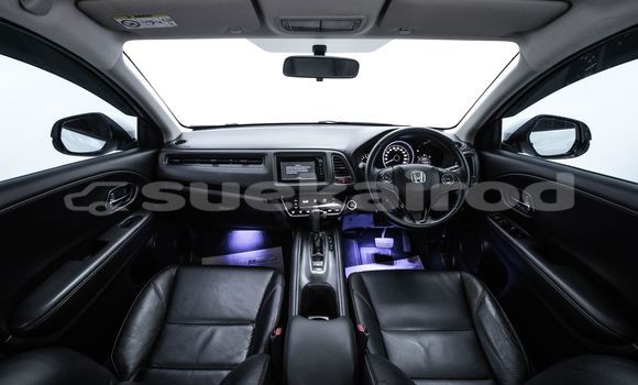 ซื้อ รถมือสอง Honda HR-V ขาว รถยนต์ ใน %{เมือง} ใน กรุงเทพมหานคร ซื้อ รถมือสอง Honda HR-V ขาว รถยนต์ ใน %{เมือง} ใน กรุงเทพมหานคร