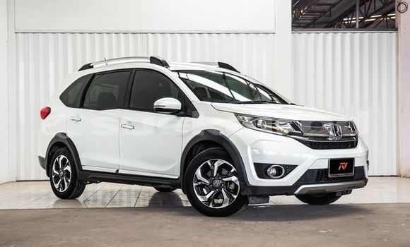 Buy Used Honda BR-V White Car in Bangkok in Bangkok Buy Used Honda BR-V White Car in Bangkok in Bangkok