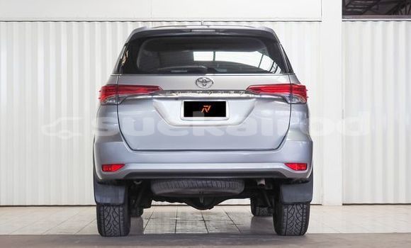 Buy Used Toyota Fortuner Silver Car in Bangkok in Bangkok Buy Used Toyota Fortuner Silver Car in Bangkok in Bangkok