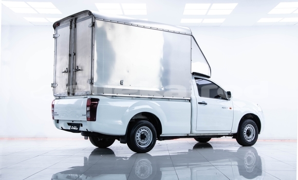 ซื้อ รถมือสอง Isuzu D-Max ขาว รถยนต์ ใน %{เมือง} ใน กรุงเทพมหานคร ซื้อ รถมือสอง Isuzu D-Max ขาว รถยนต์ ใน %{เมือง} ใน กรุงเทพมหานคร