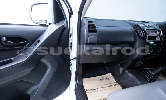 ซื้อ รถมือสอง Isuzu D-Max ขาว รถยนต์ ใน %{เมือง} ใน กรุงเทพมหานคร ซื้อ รถมือสอง Isuzu D-Max ขาว รถยนต์ ใน %{เมือง} ใน กรุงเทพมหานคร