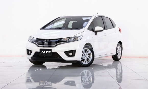 Buy Used Honda Jazz White Car in Bangkok in Bangkok Buy Used Honda Jazz White Car in Bangkok in Bangkok