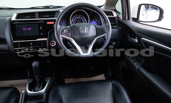 Buy Used Honda Jazz White Car in Bangkok in Bangkok Buy Used Honda Jazz White Car in Bangkok in Bangkok