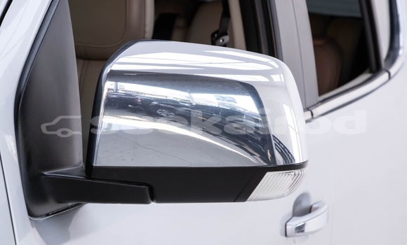 Buy Used Chevrolet TrailBlazer White Car in Bangkok in Bangkok Buy Used Chevrolet TrailBlazer White Car in Bangkok in Bangkok