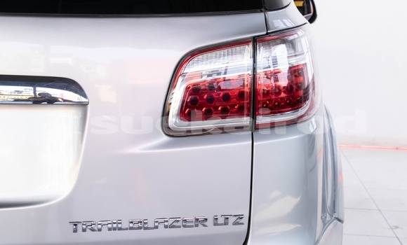 Buy Used Chevrolet TrailBlazer White Car in Bangkok in Bangkok Buy Used Chevrolet TrailBlazer White Car in Bangkok in Bangkok