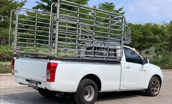 ซื้อ รถมือสอง Isuzu D-Max ขาว รถยนต์ ใน %{เมือง} ใน กรุงเทพมหานคร ซื้อ รถมือสอง Isuzu D-Max ขาว รถยนต์ ใน %{เมือง} ใน กรุงเทพมหานคร