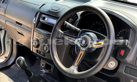 ซื้อ รถมือสอง Isuzu D-Max ขาว รถยนต์ ใน %{เมือง} ใน กรุงเทพมหานคร ซื้อ รถมือสอง Isuzu D-Max ขาว รถยนต์ ใน %{เมือง} ใน กรุงเทพมหานคร