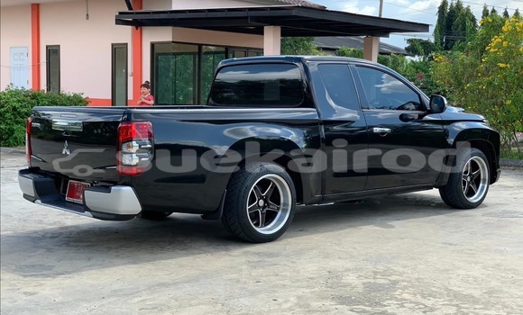 ซื้อ รถมือสอง Mitsubishi Triton สีดำ รถยนต์ ใน %{เมือง} ใน กรุงเทพมหานคร ซื้อ รถมือสอง Mitsubishi Triton สีดำ รถยนต์ ใน %{เมือง} ใน กรุงเทพมหานคร