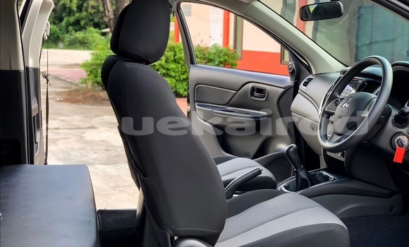 ซื้อ รถมือสอง Mitsubishi Triton สีดำ รถยนต์ ใน %{เมือง} ใน กรุงเทพมหานคร ซื้อ รถมือสอง Mitsubishi Triton สีดำ รถยนต์ ใน %{เมือง} ใน กรุงเทพมหานคร