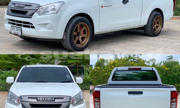 ซื้อ รถมือสอง Isuzu D-Max ขาว รถยนต์ ใน %{เมือง} ใน กรุงเทพมหานคร ซื้อ รถมือสอง Isuzu D-Max ขาว รถยนต์ ใน %{เมือง} ใน กรุงเทพมหานคร