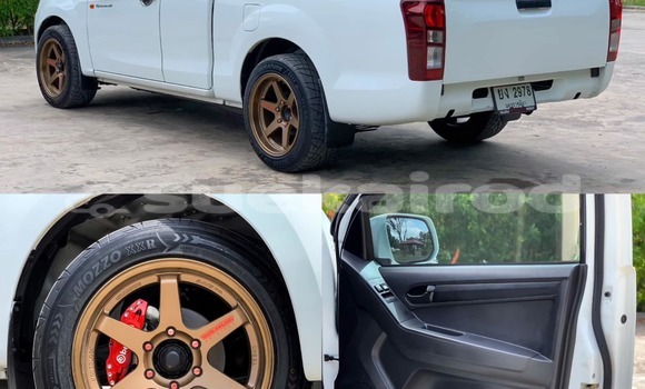 ซื้อ รถมือสอง Isuzu D-Max ขาว รถยนต์ ใน %{เมือง} ใน กรุงเทพมหานคร ซื้อ รถมือสอง Isuzu D-Max ขาว รถยนต์ ใน %{เมือง} ใน กรุงเทพมหานคร