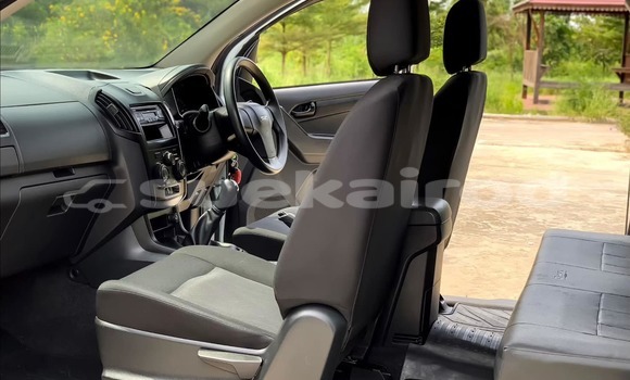 ซื้อ รถมือสอง Isuzu D-Max ขาว รถยนต์ ใน %{เมือง} ใน กรุงเทพมหานคร ซื้อ รถมือสอง Isuzu D-Max ขาว รถยนต์ ใน %{เมือง} ใน กรุงเทพมหานคร