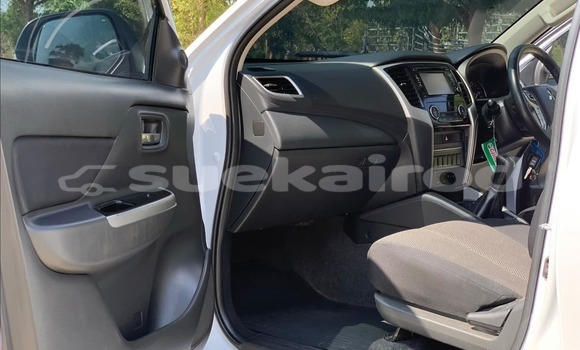 ซื้อ รถมือสอง Mitsubishi Triton ขาว รถยนต์ ใน %{เมือง} ใน กรุงเทพมหานคร ซื้อ รถมือสอง Mitsubishi Triton ขาว รถยนต์ ใน %{เมือง} ใน กรุงเทพมหานคร