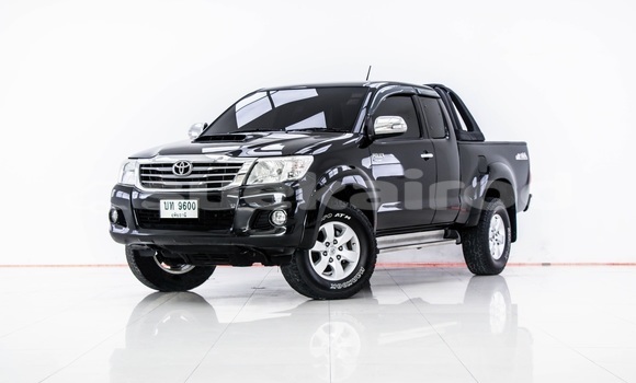 Buy Used Toyota Hiluxe VIGO Black Car in Bangkok in Bangkok